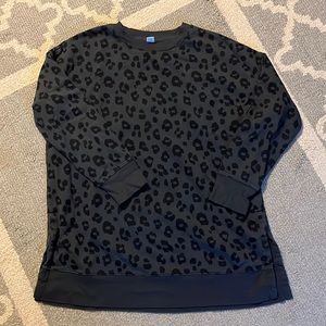 Old Navy sweatshirt